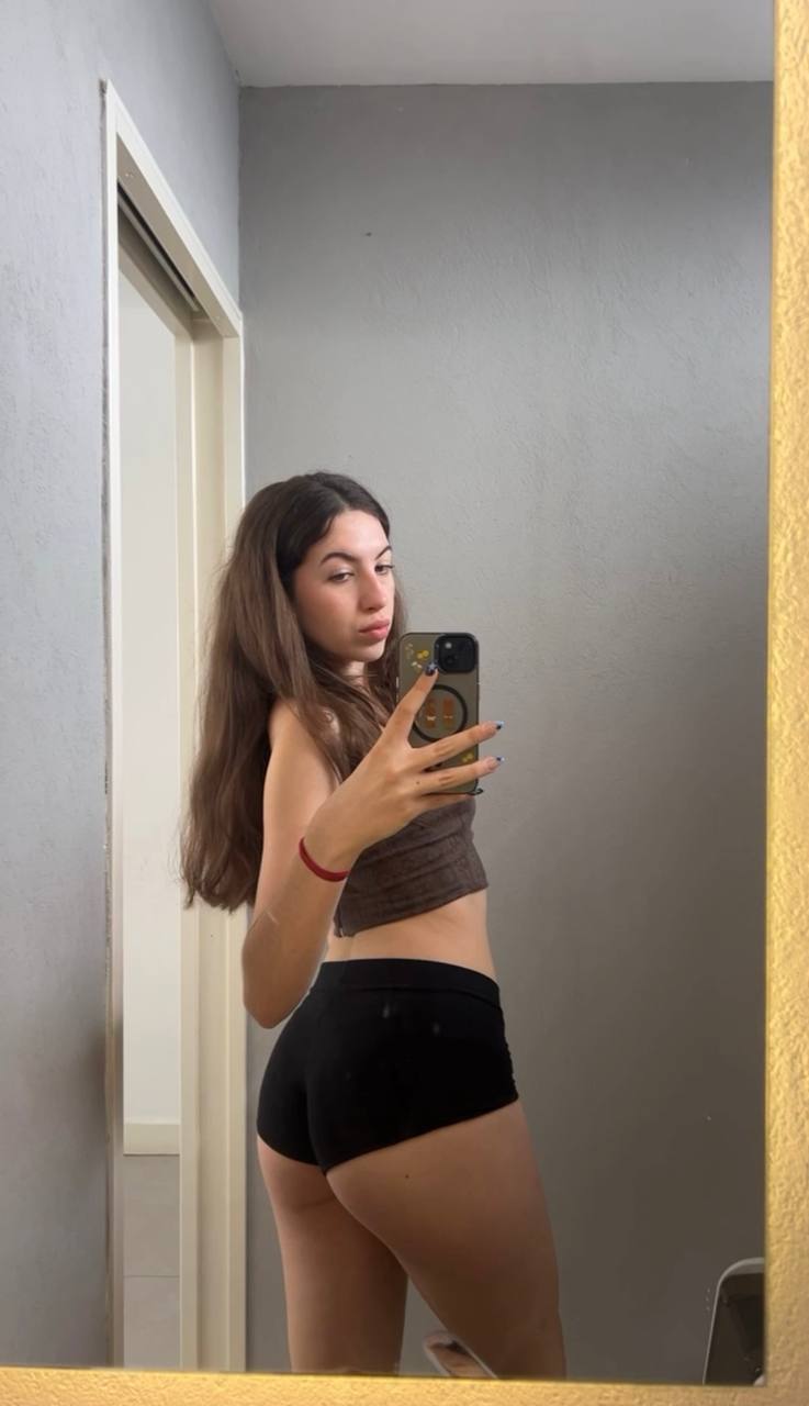 Amber in her underwear in Ciudad Juarez