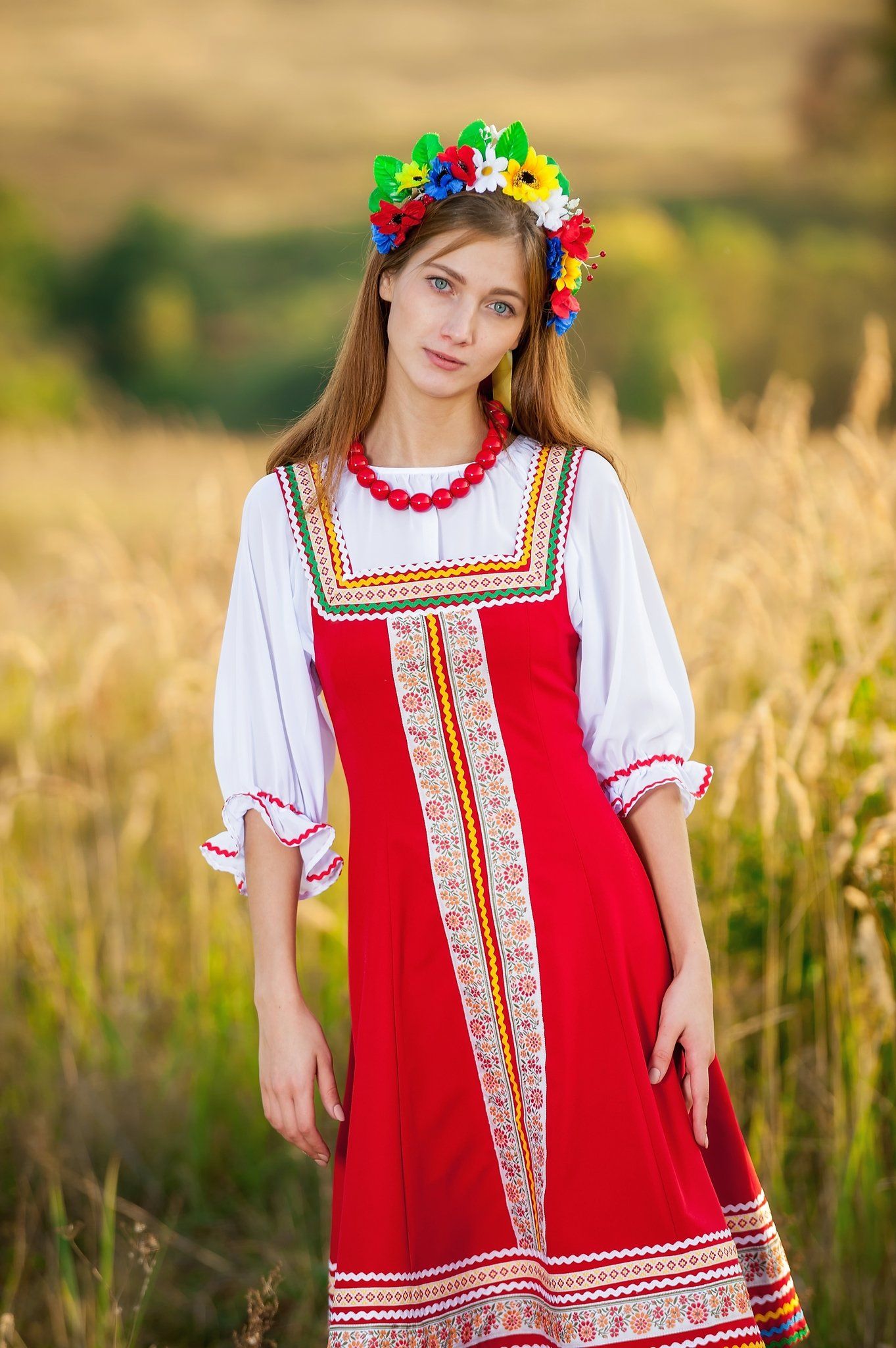 Women in Slavic costumes in Ciudad Juarez