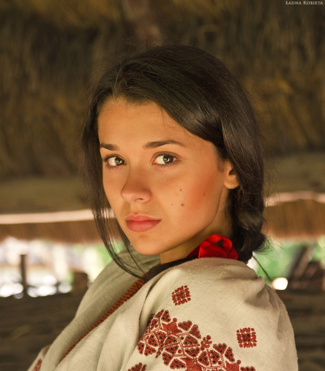 Girls in Slavic costumes in Ciudad Juarez