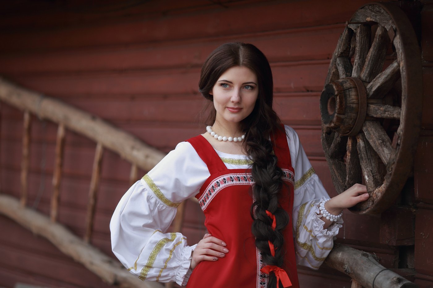 Girls in Slavic costumes in Ciudad Juarez